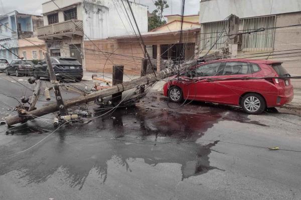 Restablecen energía a 99% de afectados por Norte en Veracruz