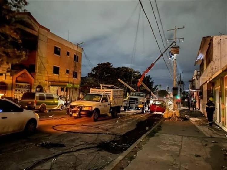 Veracruz con más de 90 mil personas sin luz en Navidad: CFE