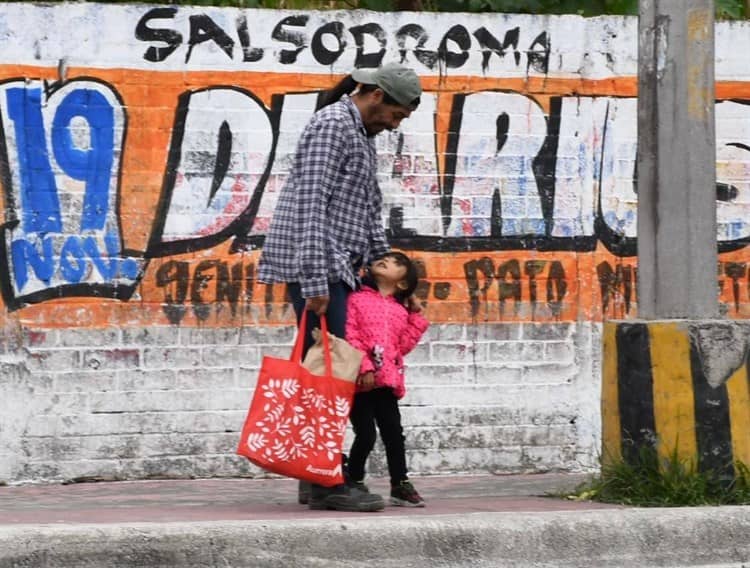 Escasean camiones urbanos en Veracruz por Navidad