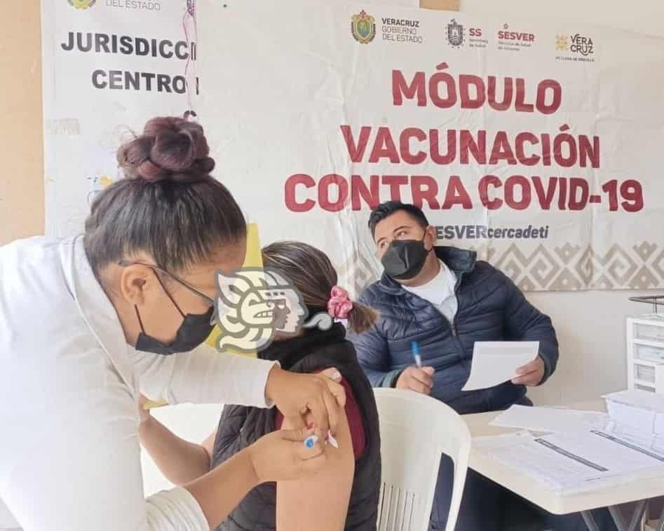 Sigue aplicación de la vacuna Abdala en Coatzacoalcos y el sur