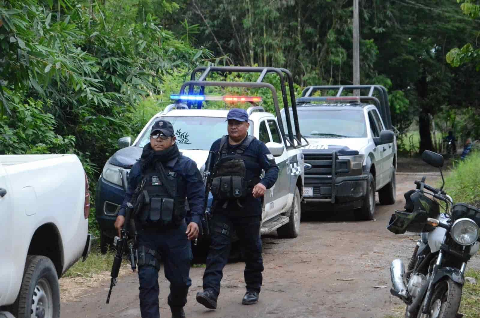 A punta de pistola roban camioneta a maestro de Medellín de Bravo