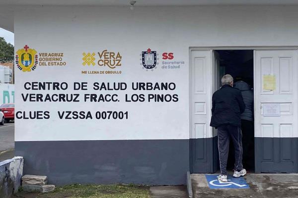 Veracruzanos acuden a aplicarse el refuerzo de la vacuna Abdalá (+Video)
