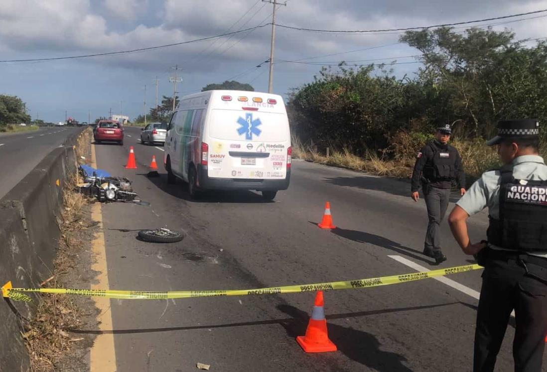 Motociclista pierde la vida al ser atropellado en la Córdoba – Boca del Río (+Video)