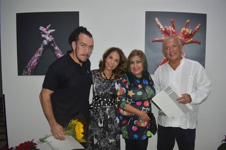 Inauguran Veracruz…Piel y Sentido’ y ‘Los Colores dan Vida’