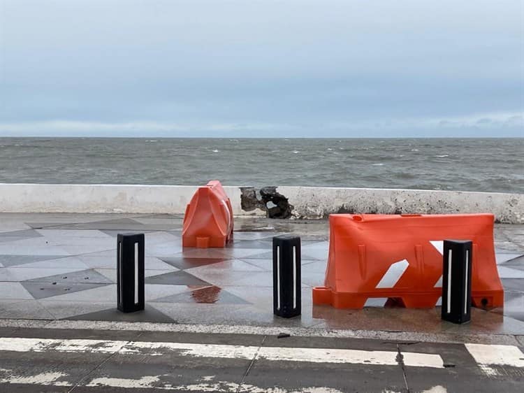 Riesgo de socavón en Bulevar de Boca, urgen rompeolas