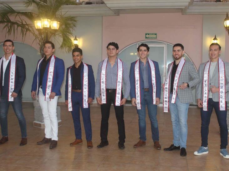 Presentan participantes de certamen Mr. Model Veracruz 2023