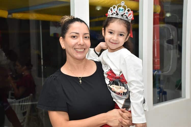 Andrea Domínguez Barradas cumplió 4 años de vida