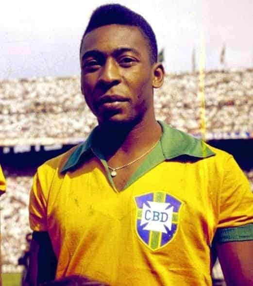 Velarán a Pelé el lunes y lo enterrarán el martes