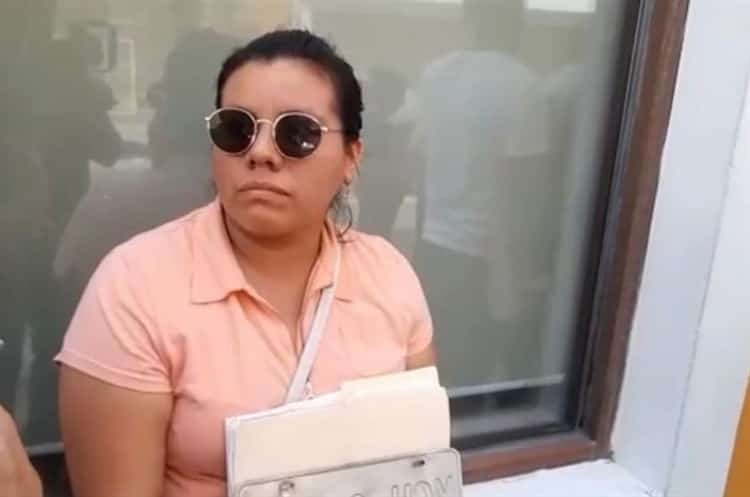 Automovilistas esperan más de tres horas para el canje de placas en Veracruz  (+ Video)