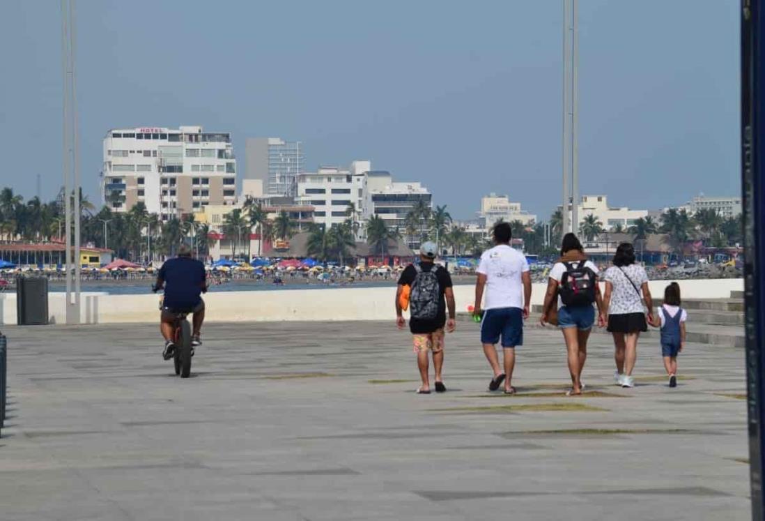 Nublado pero muy caluroso en Veracruz; temperatura alcanzaría los 32 grados