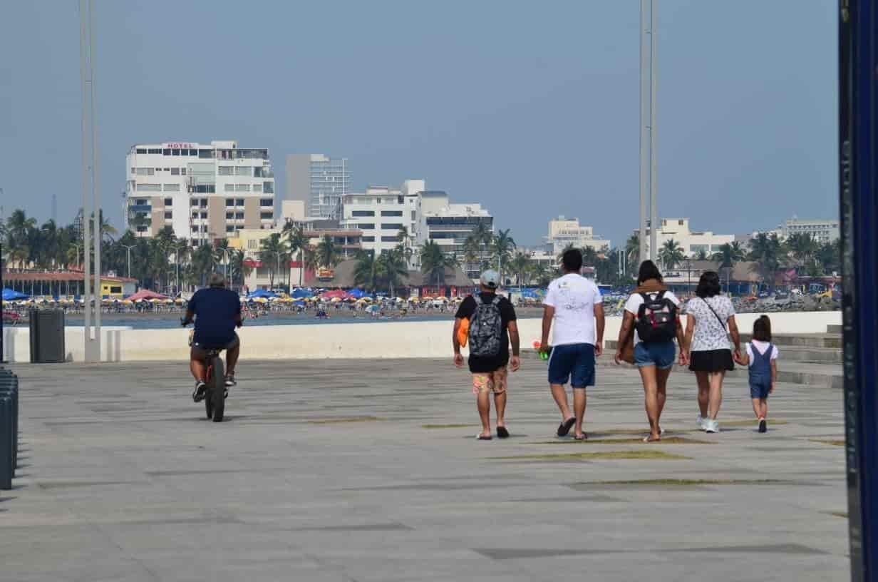 Altas temperaturas y ambiente bochornoso dominará este domingo en Veracruz