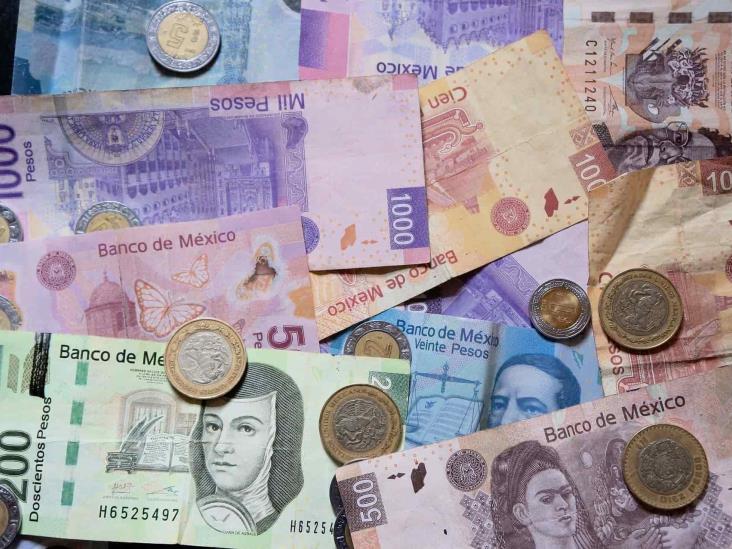 Peso mexicano rompe la barrera de las 19 unidades por dólar; está en 18.95