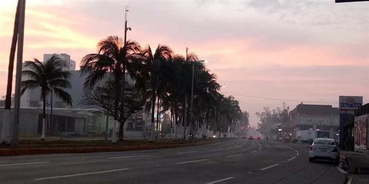 ¡Precaución! Veracruz y Boca del Río amanecen con banco de niebla