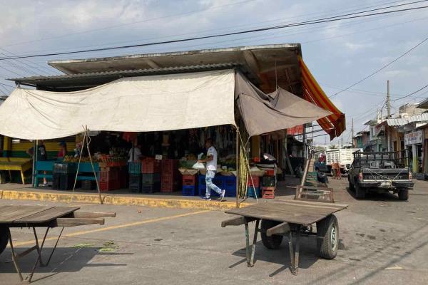 Mercado Malibrán de Veracruz, con baja afluencia en víspera de Año Nuevo
