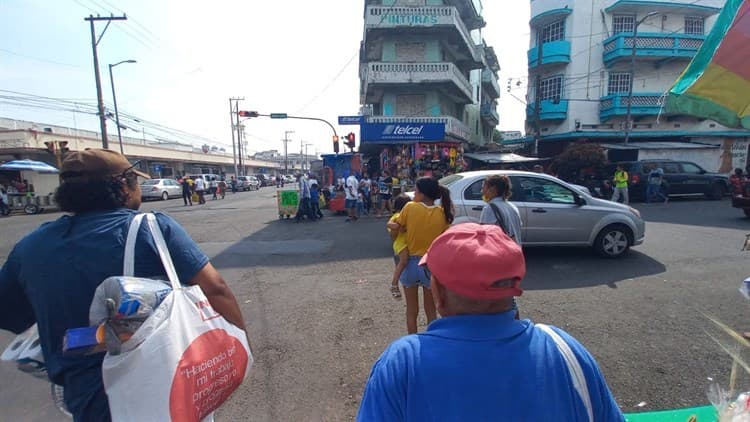 Centro de Veracruz, abarrotado por compras de última hora