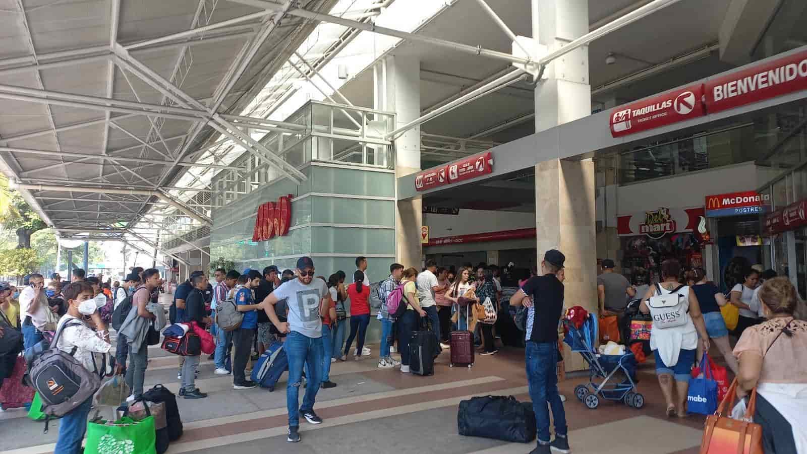 Baja movimiento en Terminal de Veracruz tras Año Nuevo