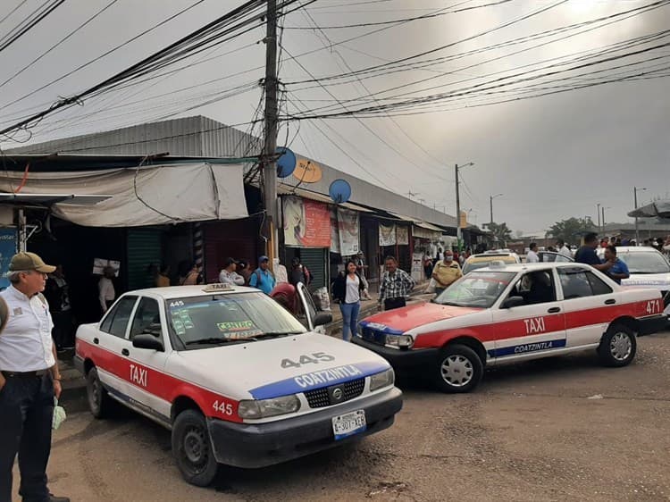 Protestan taxistas en Poza Rica para exigir aumento a la tarifa