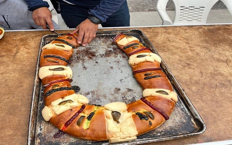 ¡Hasta 300 pesos! Panaderos inician con la venta de roscas de reyes en Veracruz