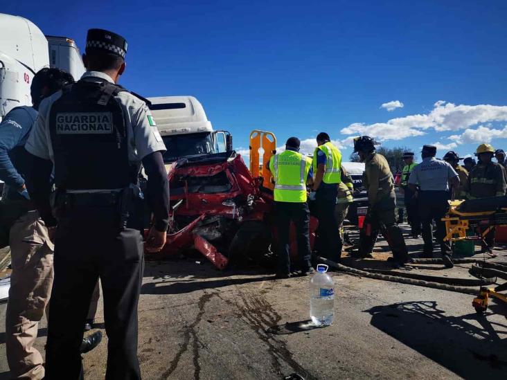 Nueva carambola en la México-Querétaro; 10 heridos y un fallecido (+Video)