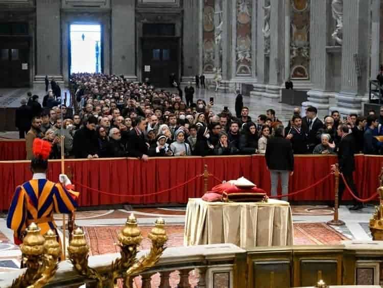 Funeral de Benedicto XVI estará a cargo del Papa Francisco