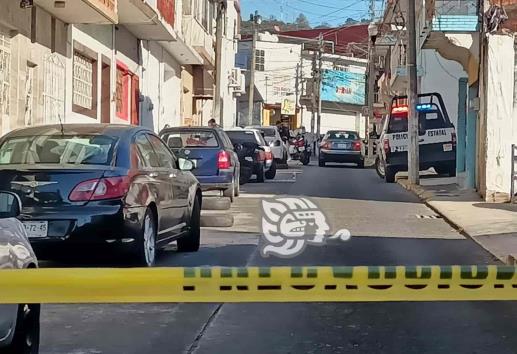 En céntrica zona de Xalapa, hallan sin vida a persona en situación de calle