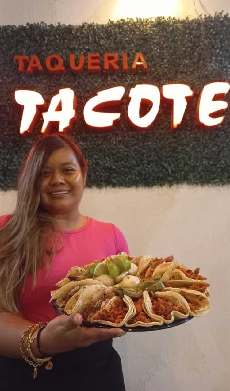 ¿Tacorrosca? Taquería en Veracruz crea una rosca de reyes de tacos para este 6 de enero