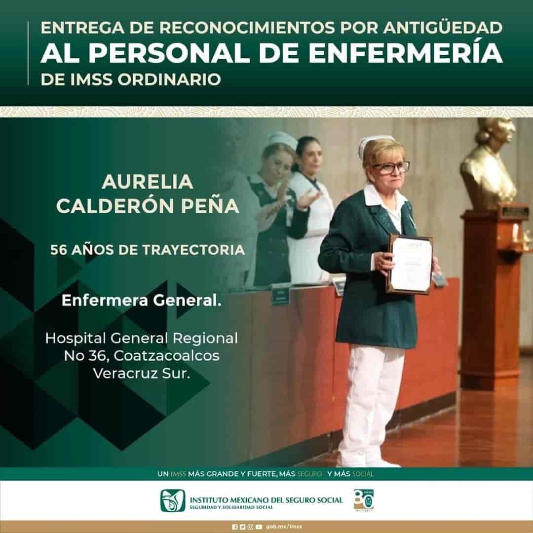 Reconocen trayectoria de enfermera del Imss de Coatzacoalcos