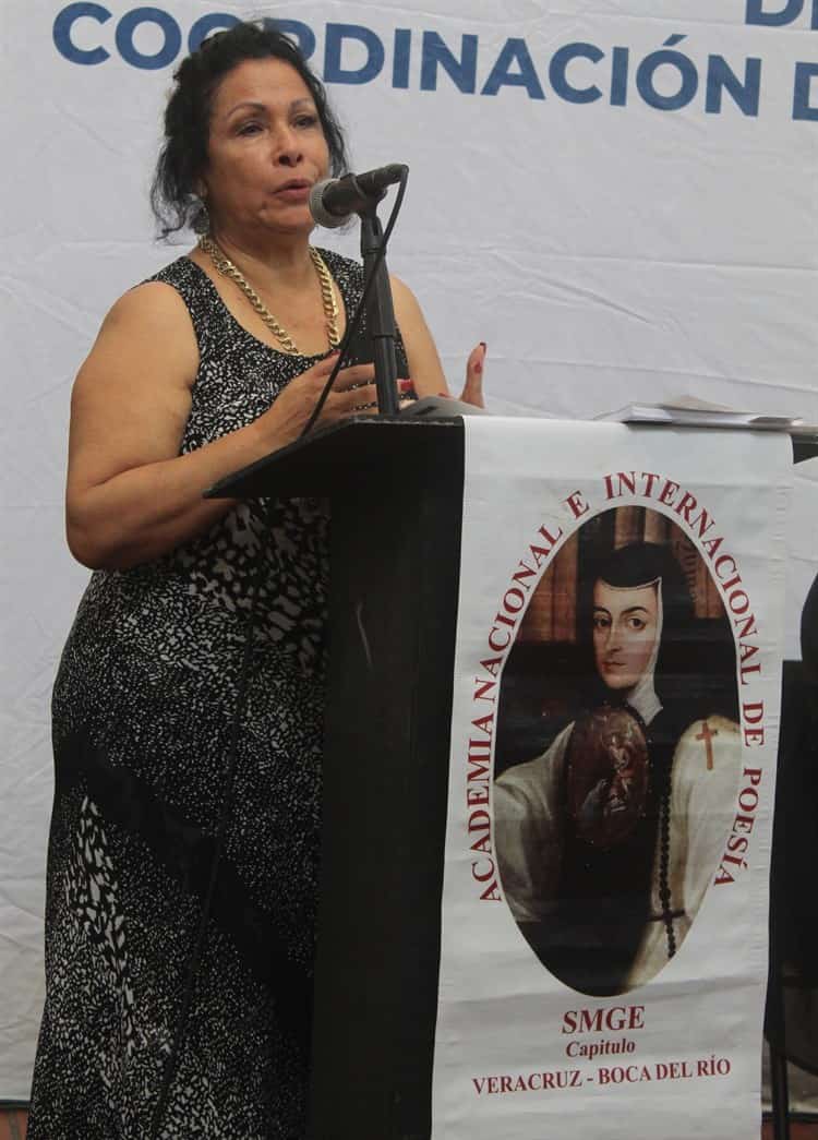 Presentan el libro ‘Pueblos Originarios, afromexicanos y poetas veracruzanos’