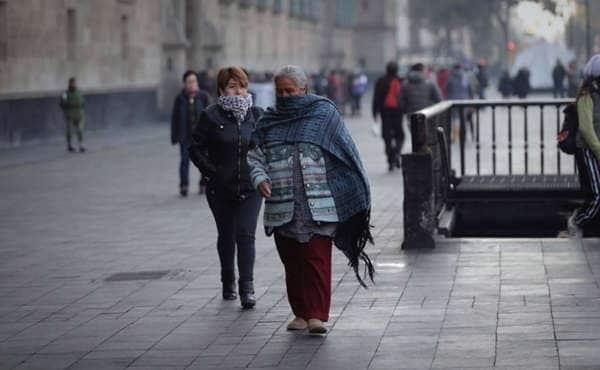 Llaman a protegerse para evitar problemas de salud por temporada invernal