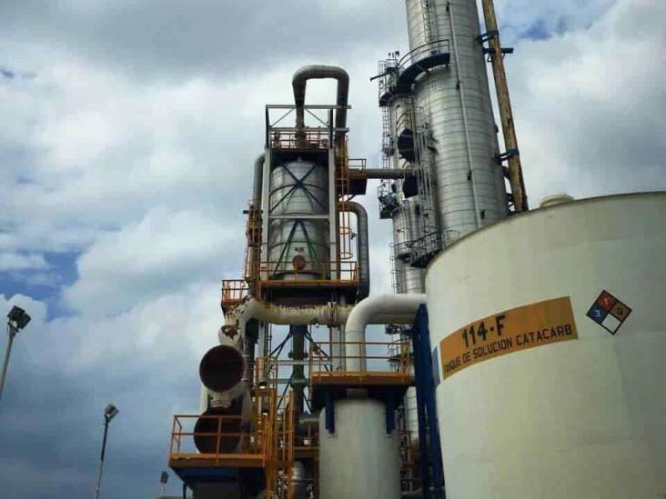 Pemex producirá 70% de fertilizantes en plantas del sur de Veracruz