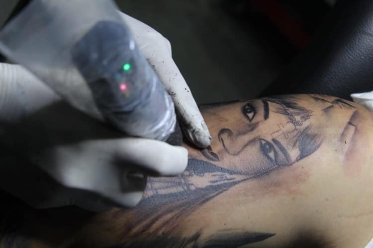 Irving Arturo Córdova, el tatuador de tatuadores en Veracruz