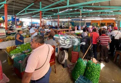 No quieren a la CNC en mercado Popular de Minatitlán