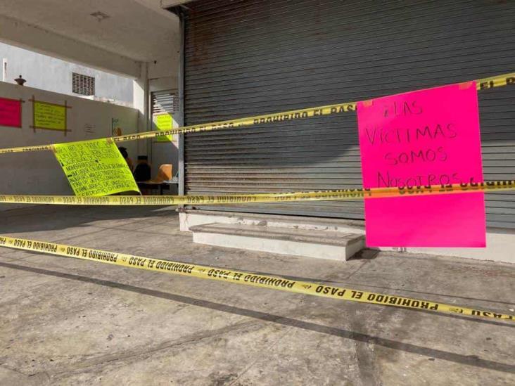 Se manifiestan trabajadores de la SEV, acusan acoso laboral en delegación (+Video)