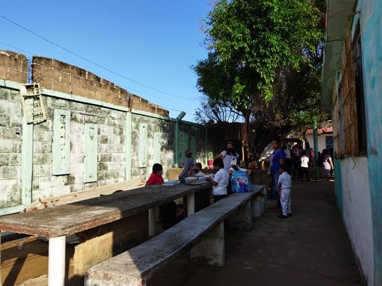 Tendrán escrituras 8 escuelas de Villa Allende (+Video)