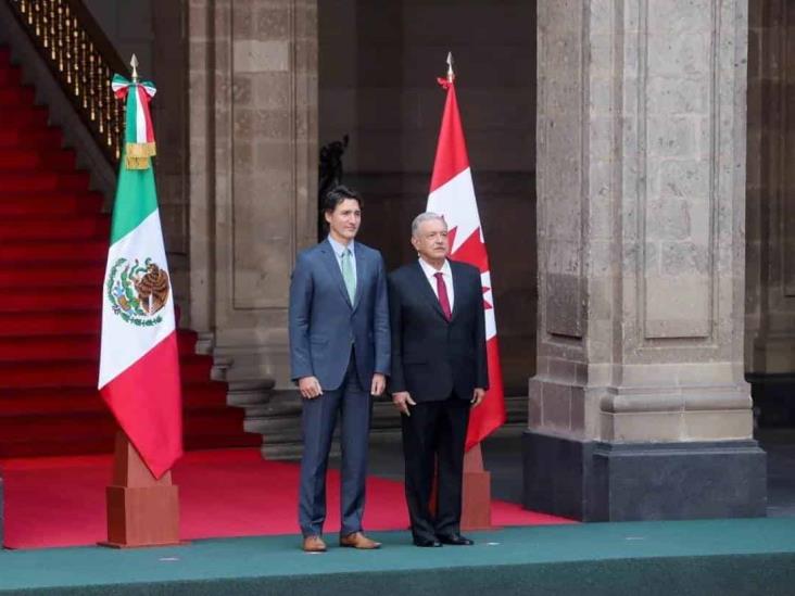 Se compromete AMLO a abrir puertas a empresas canadienses