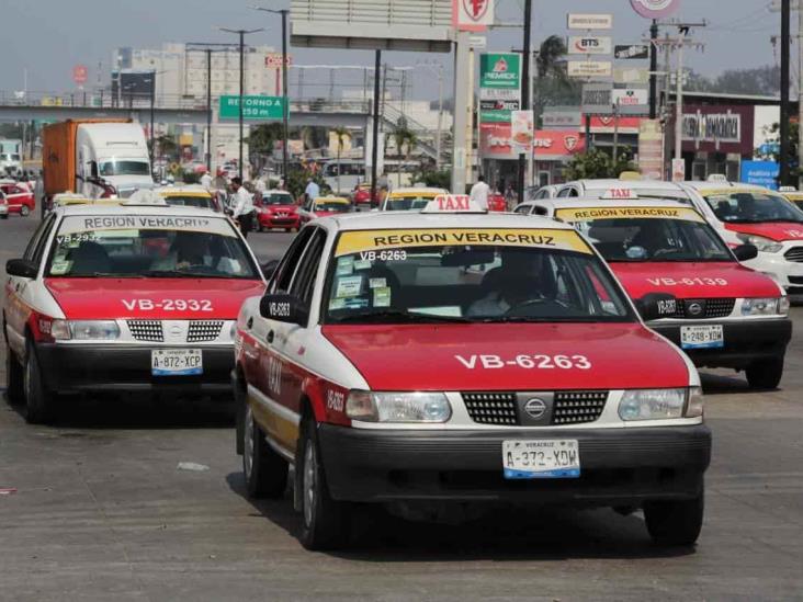 Taxistas de Veracruz y Boca del Río denuncian seguir siendo “blanco fácil” de asaltos