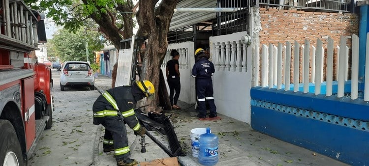 Se registra un conato de incendio en un Infonavit de Veracruz