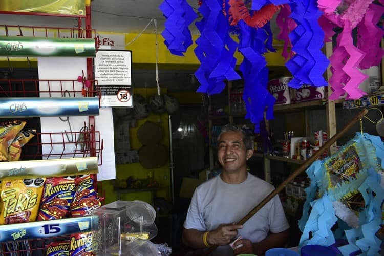 Dejan de exhibir cigarros en comercios de Coatzacoalcos (+Video)