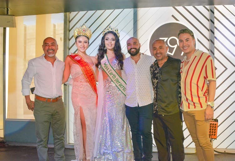 Realizan imposición de bandas a participantes de Miss Earth Veracruz