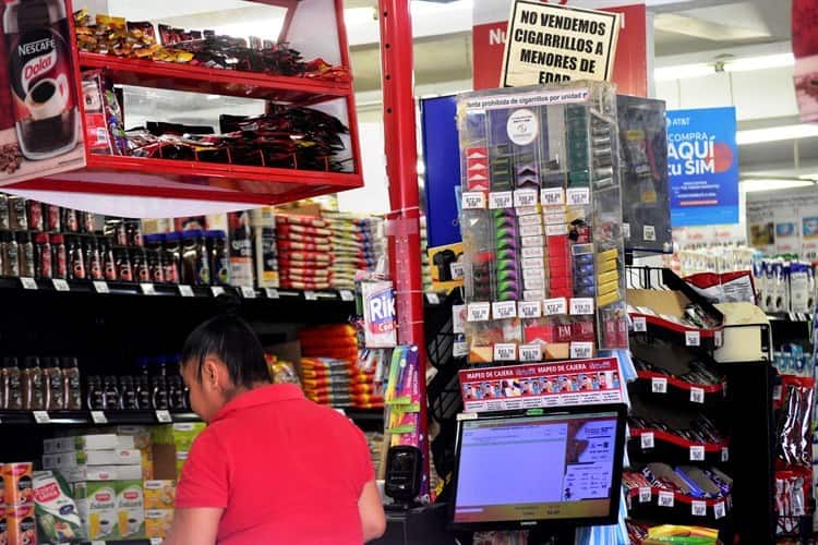 No debe tomarse a la ligera decreto contra el cigarro: Canaco (+Video)