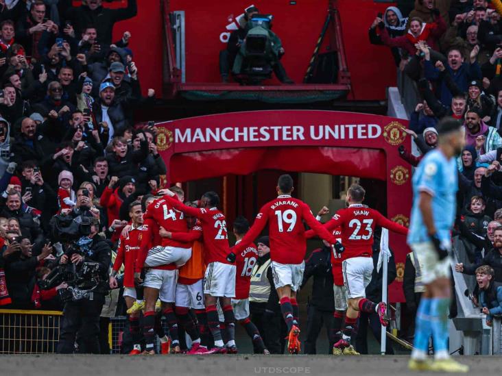 Manchester es rojo; los Red Devils ganan 2-1 al City de Guardiola (+Video)