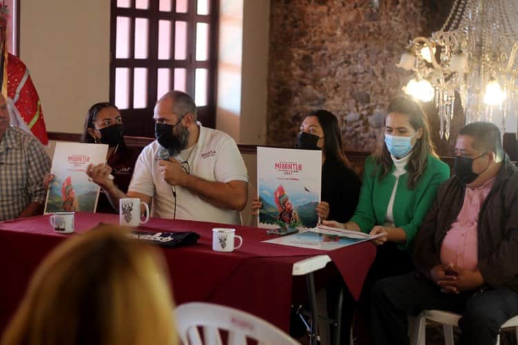 Presentan el programa de aniversario de Misantla
