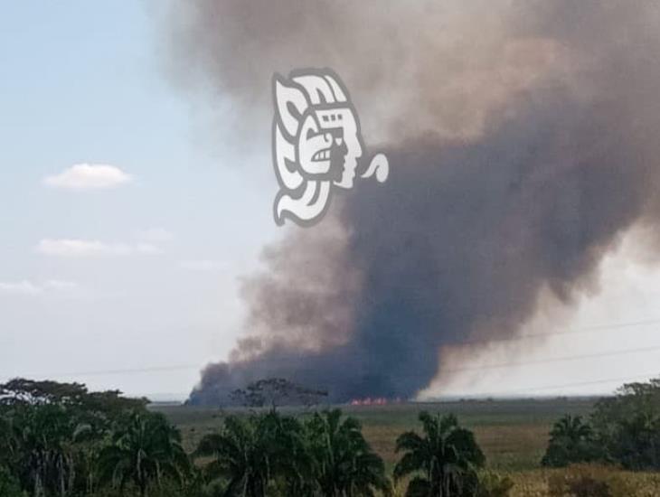 Fuerte incendio, alertó a vecinos de Canticas