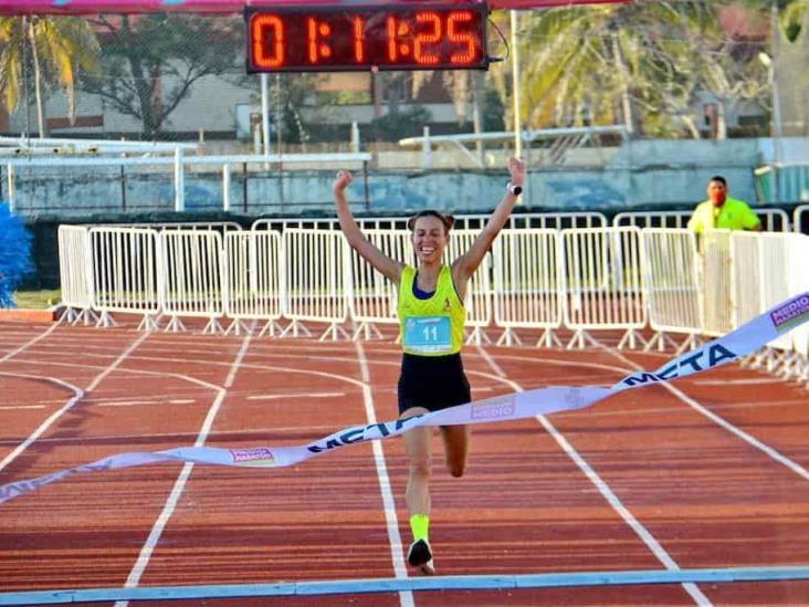 Isabel Oropeza conquistó la gloria en Medio Maratón de Veracruz 2023