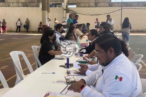 Más de 300 becarios recibieron tarjetas: Atzin Calderón (+Video)