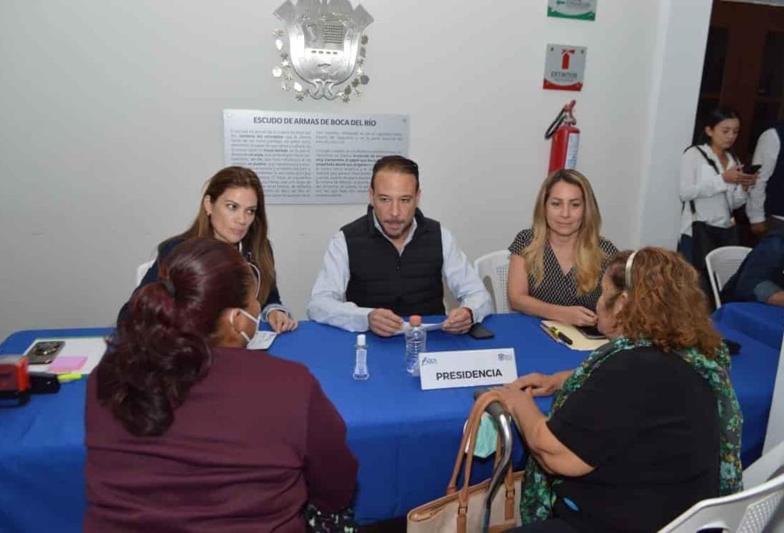 Decenas de personas acudieron al primer Lunes Ciudadano de 2023 en Boca del Río