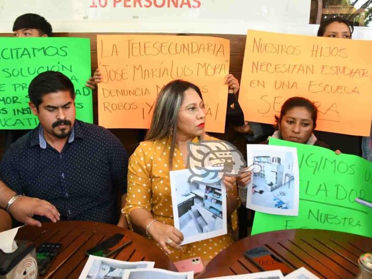 Denuncian múltiples robos en telesecundaria de Xalapa; autoridades, ausentes (+Video)