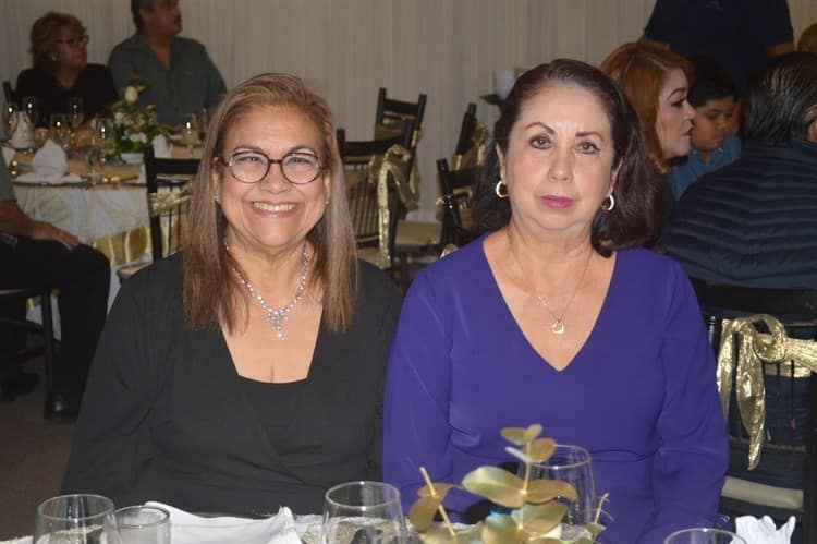 Zulema Ragel y José Luis Peregrina celebran sus bodas de oro