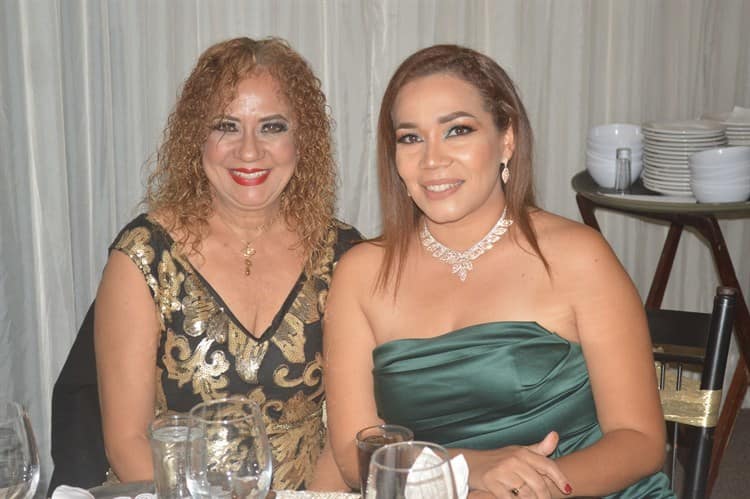 Zulema Ragel y José Luis Peregrina celebran sus bodas de oro