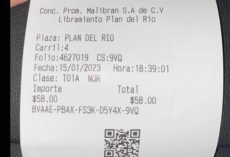 Aumenta 4 pesos caseta de peaje en Plan del Río